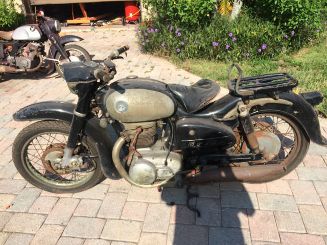 honda-me250-dream-cb92-sb350-rare-benly-1.jpg