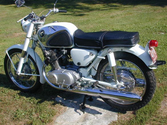 h305 For Sale: 1965 Honda Superhawk CB77