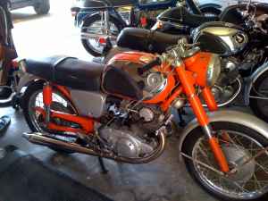 h305 - For Sale: 1965 CB77