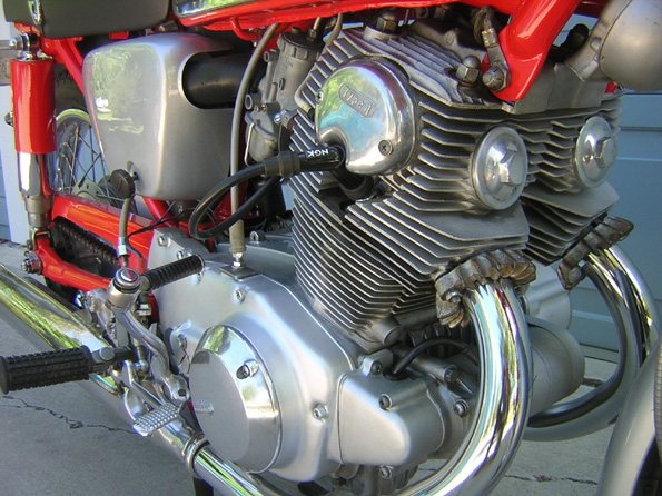 h305 For Sale - 1964 CB77