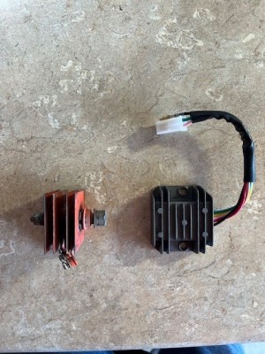 Regulator-rectifier pic.jpg