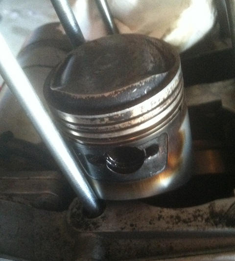 160 piston close.jpg