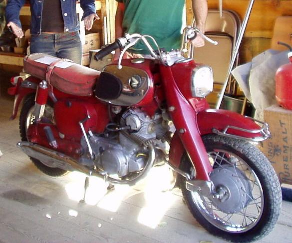 h305 For Sale: 1964 Honda Dream CA72