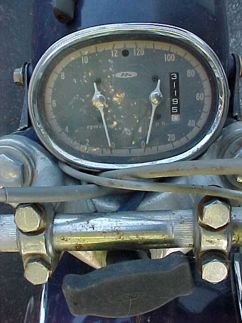 h305 - For Sale: 1966 CB77