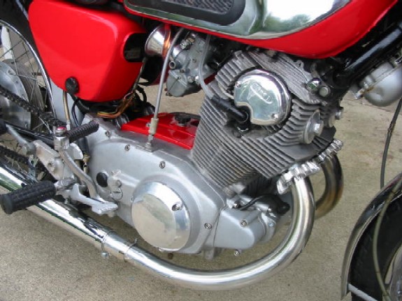 h305 - For Sale: 1967 CB77