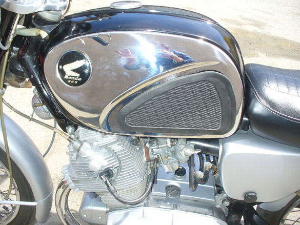 h305 For Sale: 1967 CP77