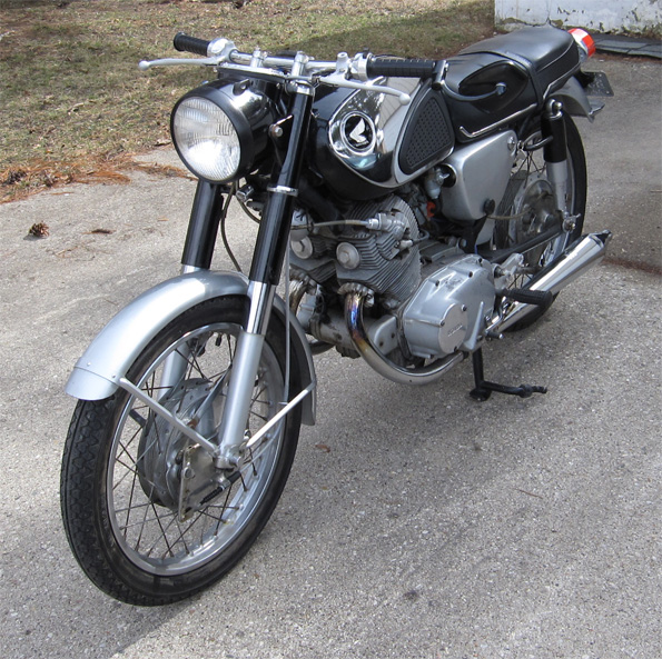 For Sale: 1967 Honda Superhawk