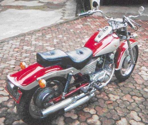 CP77 Softail FXSTB